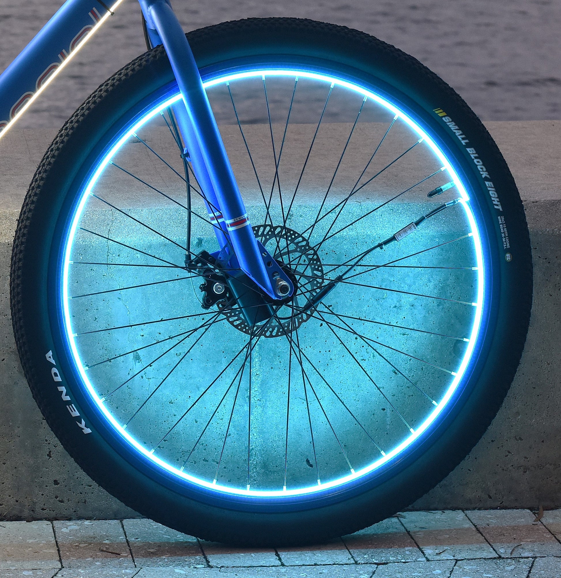 veloglow bicycle wheel light